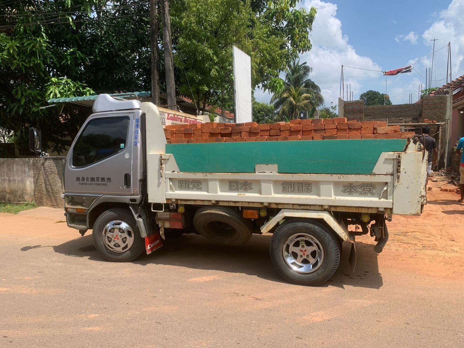 Bricks Suppliers in negombo