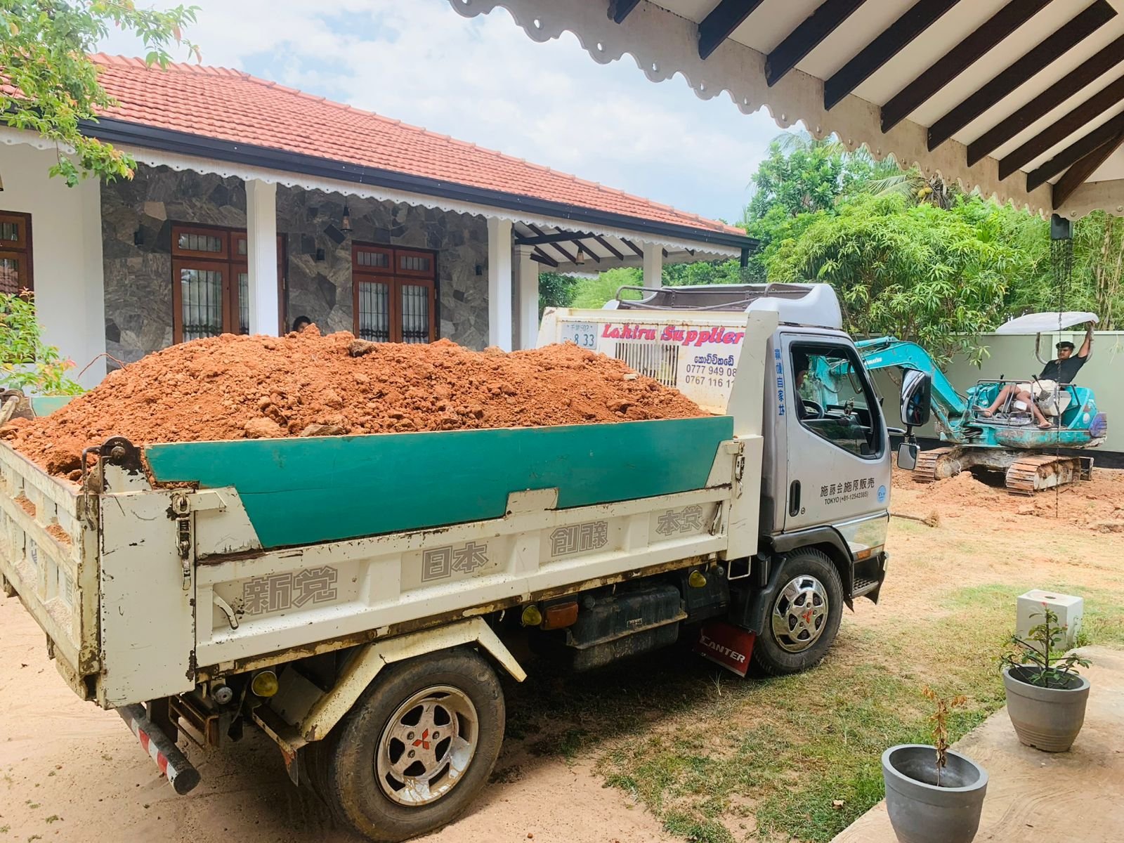 Soil transport and services Pitakotuwa colombo