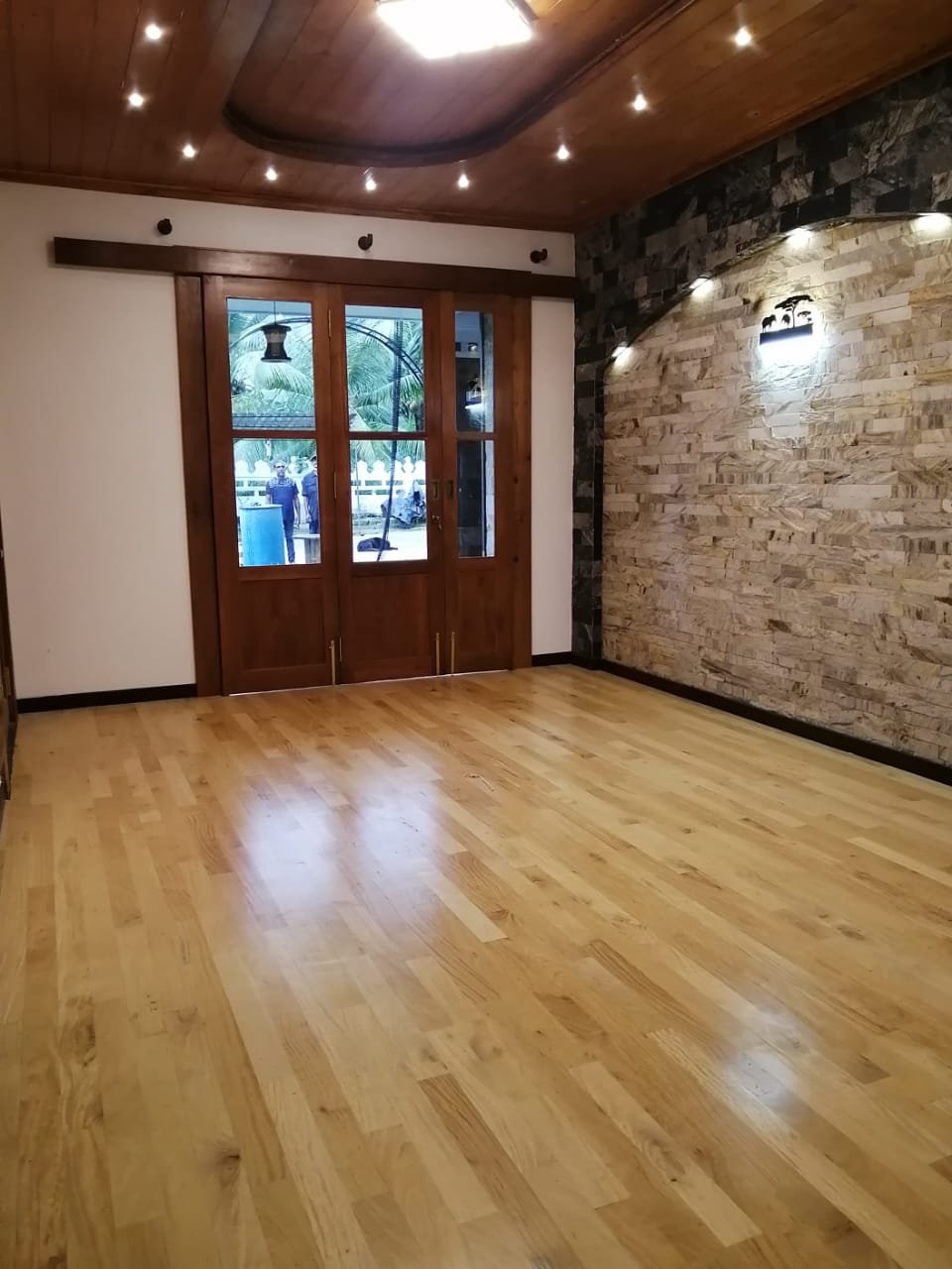 Timber flooring subcontractors in hanwella