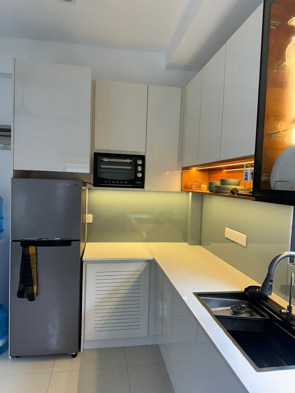 pantry cupboards contractors in sri lanka