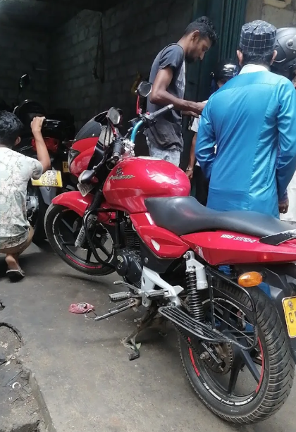 Motor Bike Garage Akurana