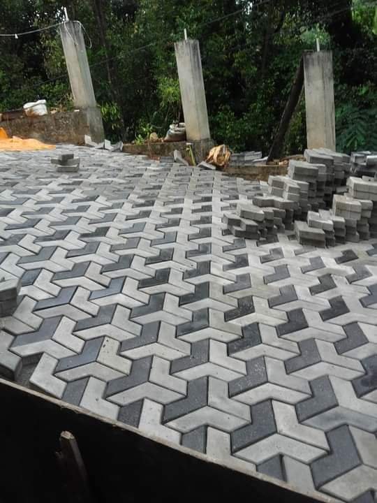 Other image 202510/interlock-paving-design-in-gelioya-sri-lanka-wedabima-62e2e25702.jpeg