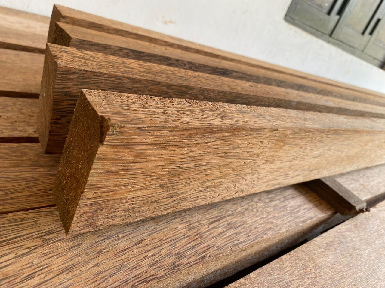 Other image 202510/modern-timber-ceiling-design-in-colombo-wedabima-188ecec135.jpeg