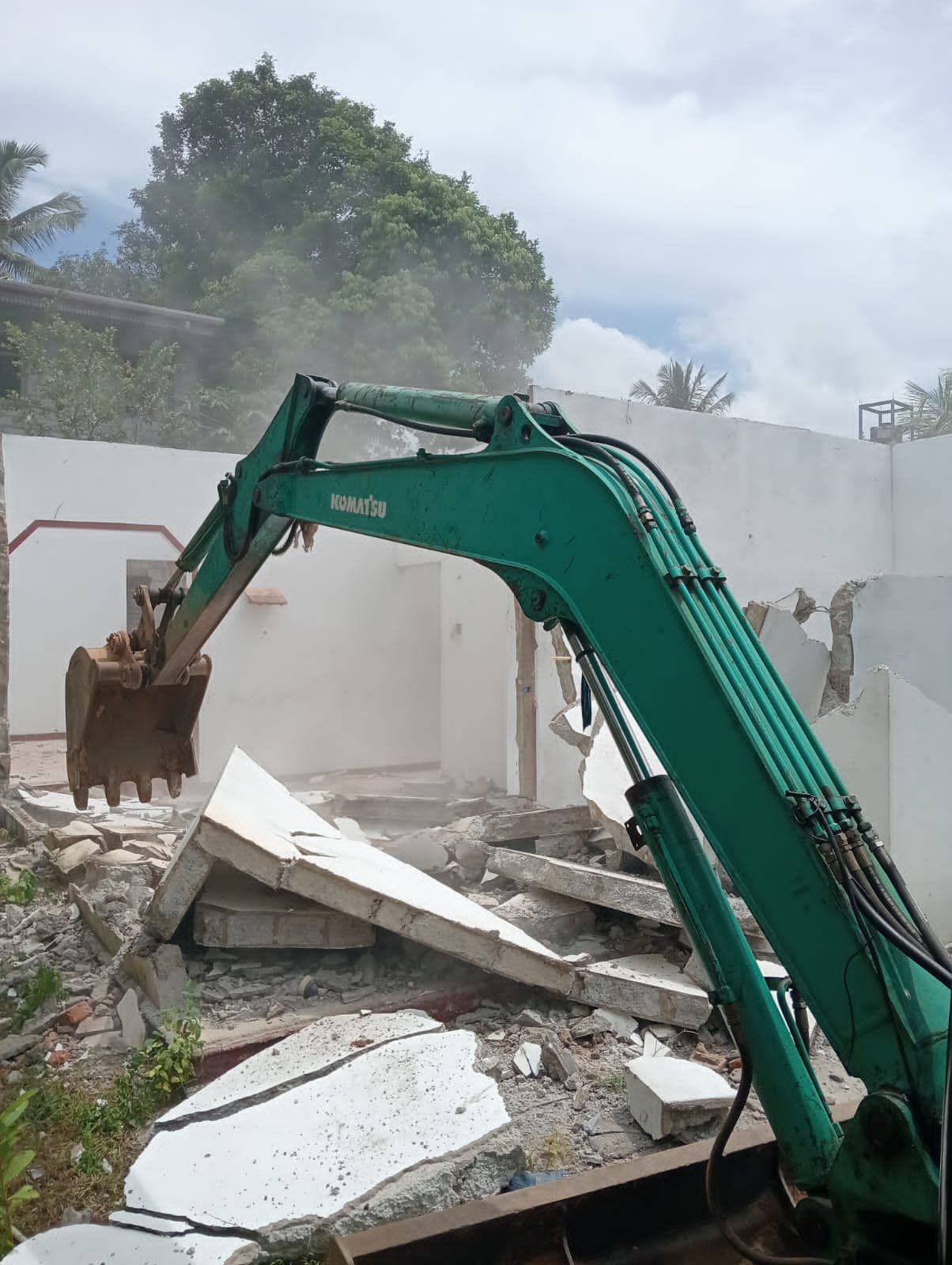 Other image 202511/commercial-building-demolition-costs-in-ragama-wedabima-c7765dd7c2.jpg