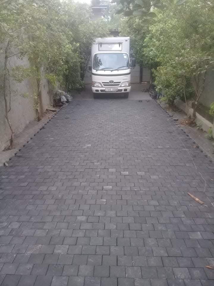 Other image 202602/interlock-garden-design-in-colombo-wedabima-bd3c45051d.jpeg