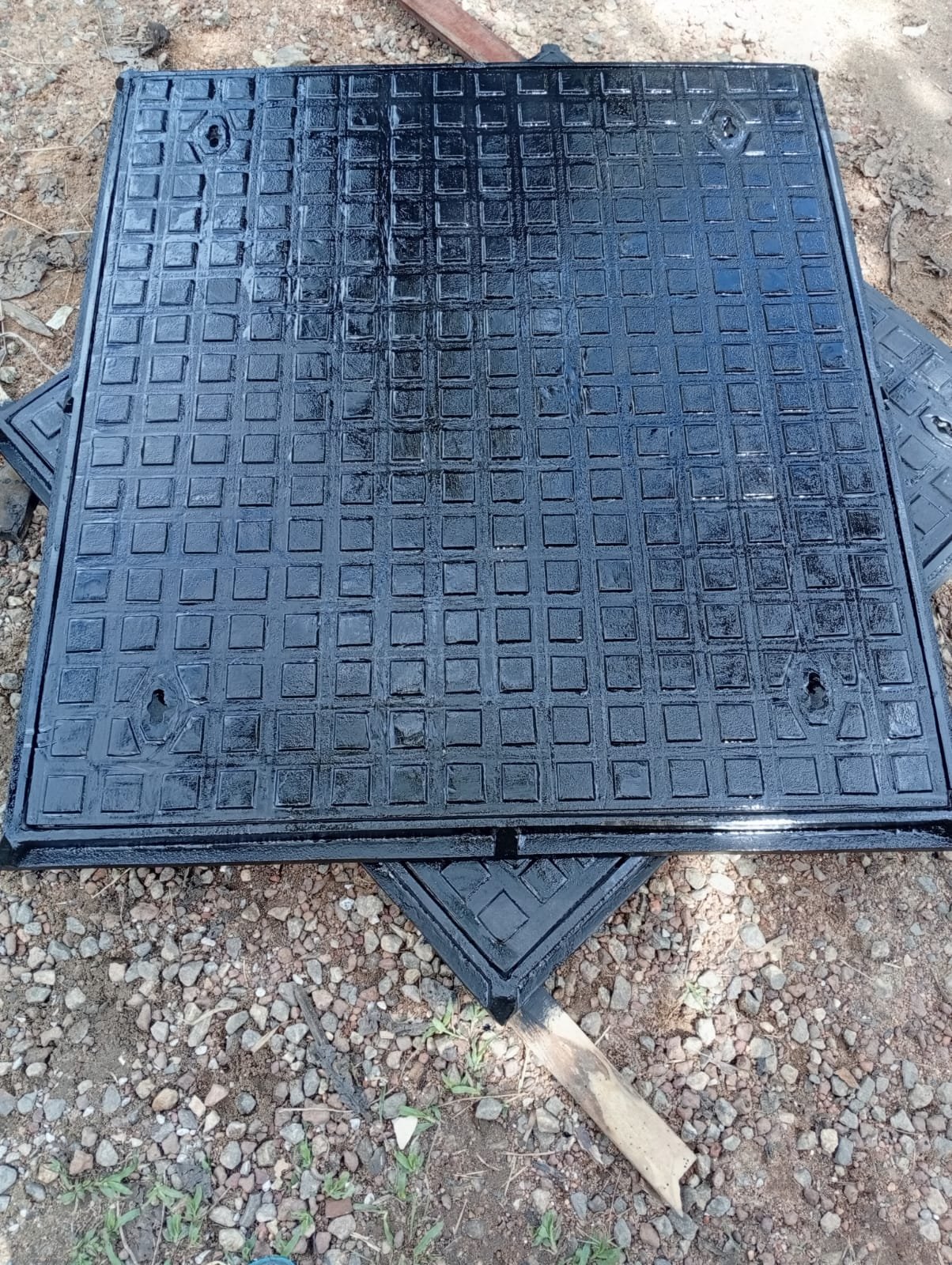 Other image 202607/manhole-and-grating-covers-for-sale-kiribathgoda-wedabima-da8fff8486.jpeg