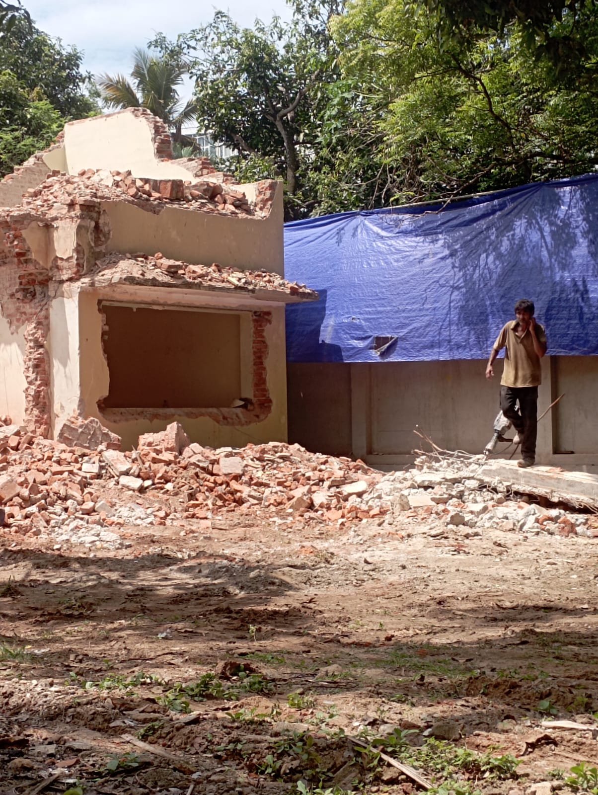 Other image 202609/building-demolition-in-srilanka-wedabima-a94853940e.jpeg